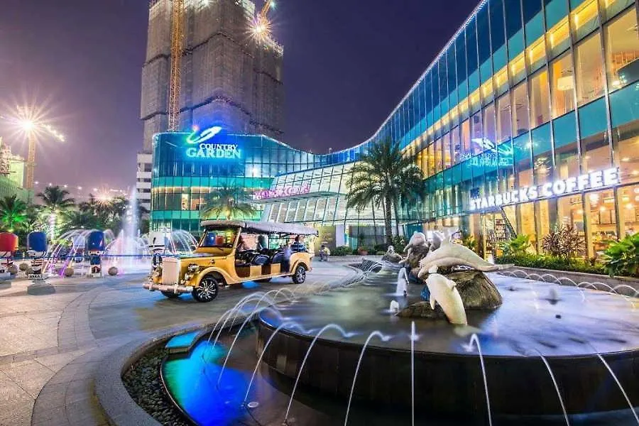 Cozy Home Country Garden At Dangabay Of Jb, Free Wifi And Streaming Johor Bahru Apartment