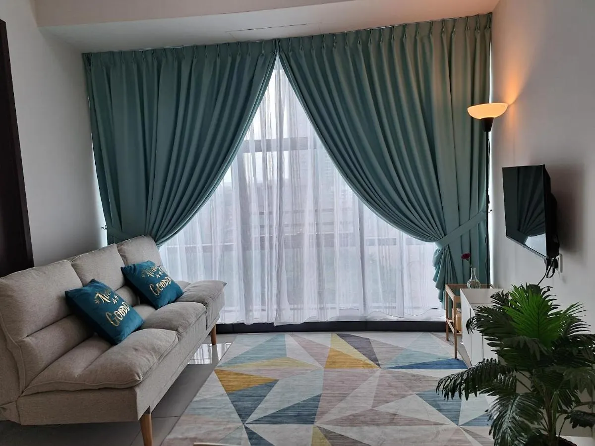 Cozy Home Country Garden At Dangabay Of Jb, Free Wifi And Streaming Johor Bahru Malaysia