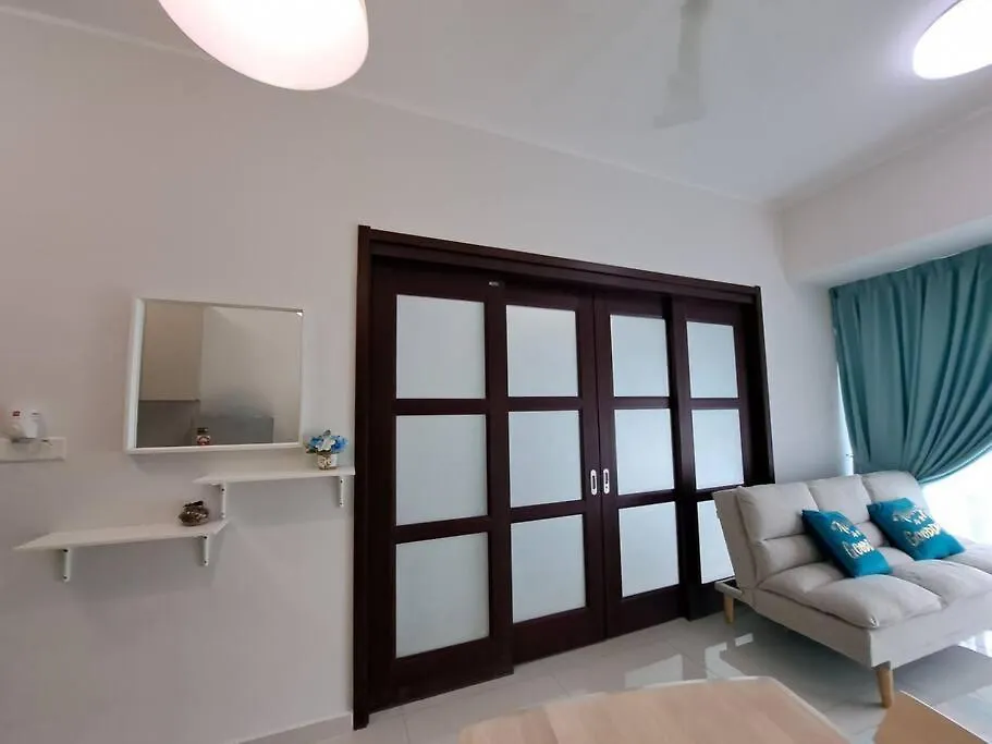 Cozy Home Country Garden At Dangabay Of Jb, Free Wifi And Streaming Johor Bahru 0*,